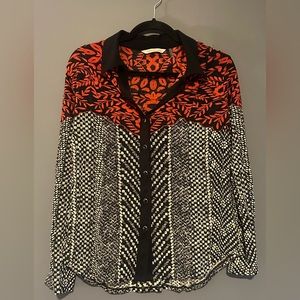 Soft Surroundings Women’s size petite medium button down soft blouse